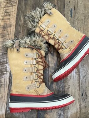 Sorel winter fur boots Wm 6